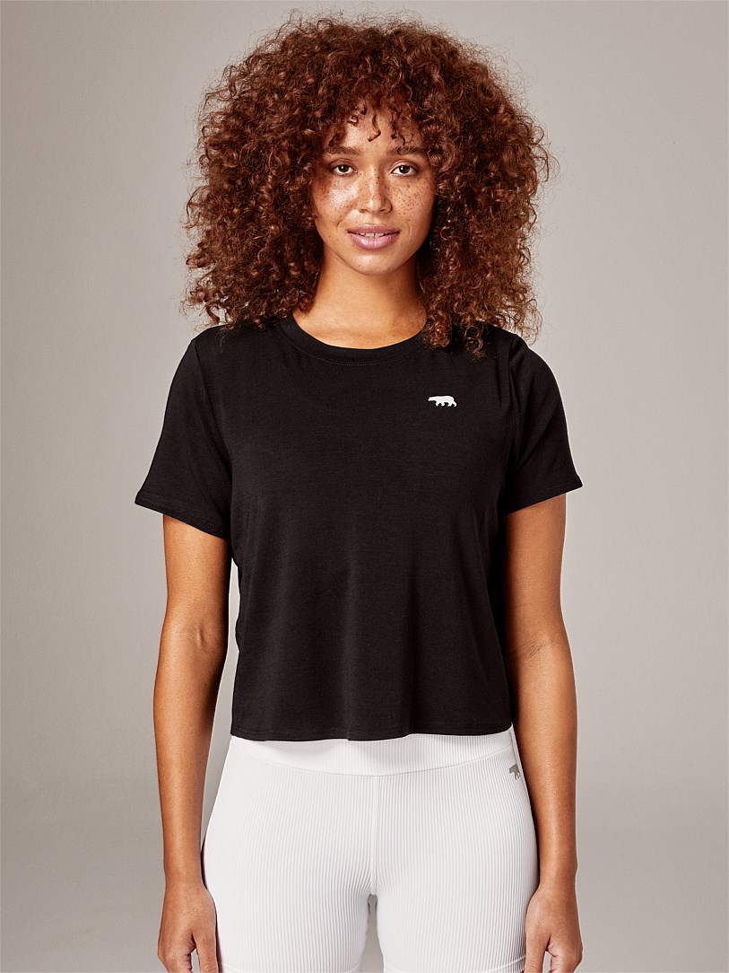 Elevate Cropped Tee -