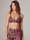 SERAPHINA swatch